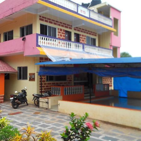 Hotel Yash Garden Residency Ganpatipule Exterior foto