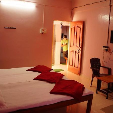 Hotel Yash Garden Residency Ganpatipule Exterior foto