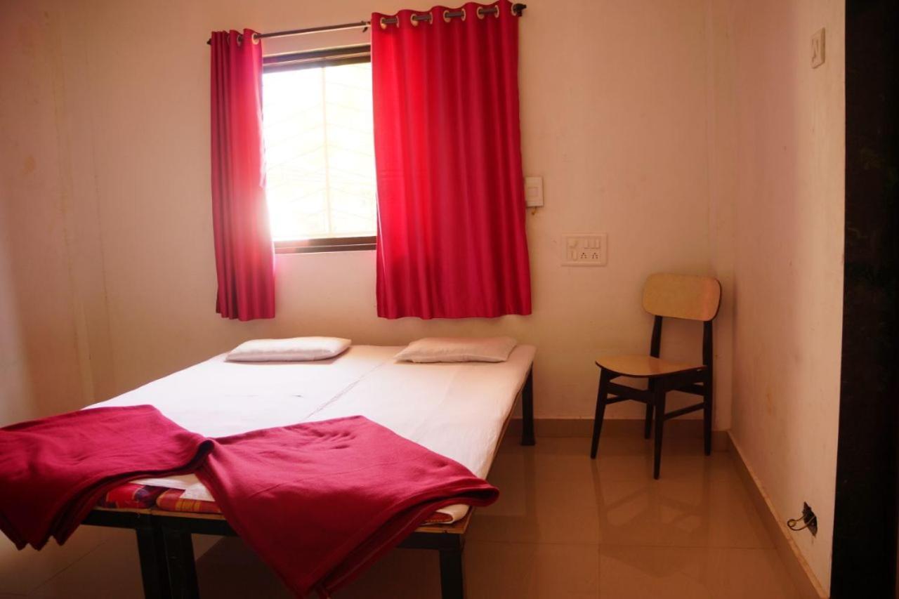 Hotel Yash Garden Residency Ganpatipule Exterior foto